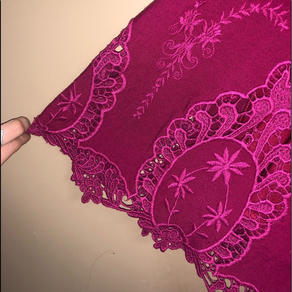 Gianni Bini Red Lace Dress - Picture 7 of 8